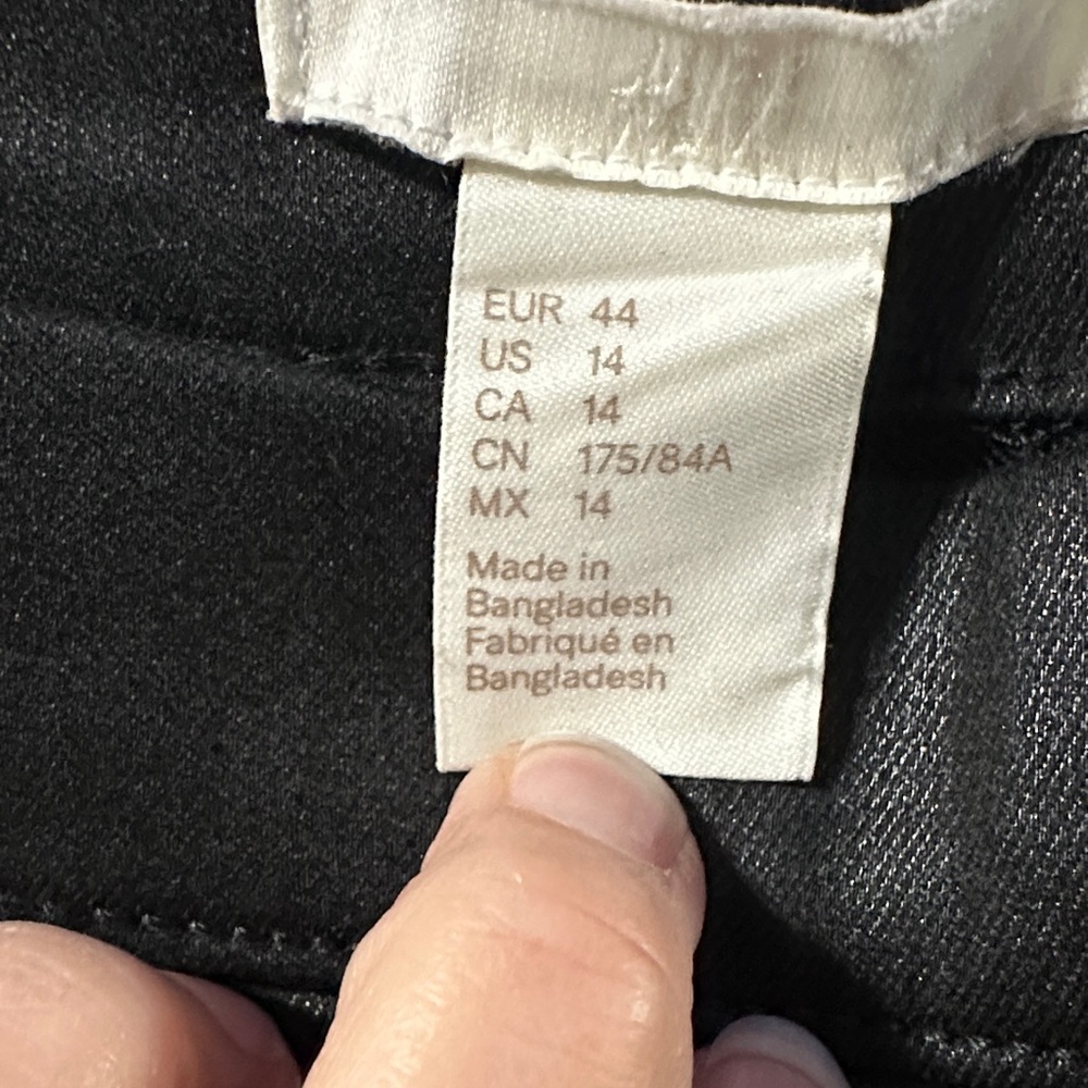 H&M Black Faux Leather Trousers - Picture 2 of 7